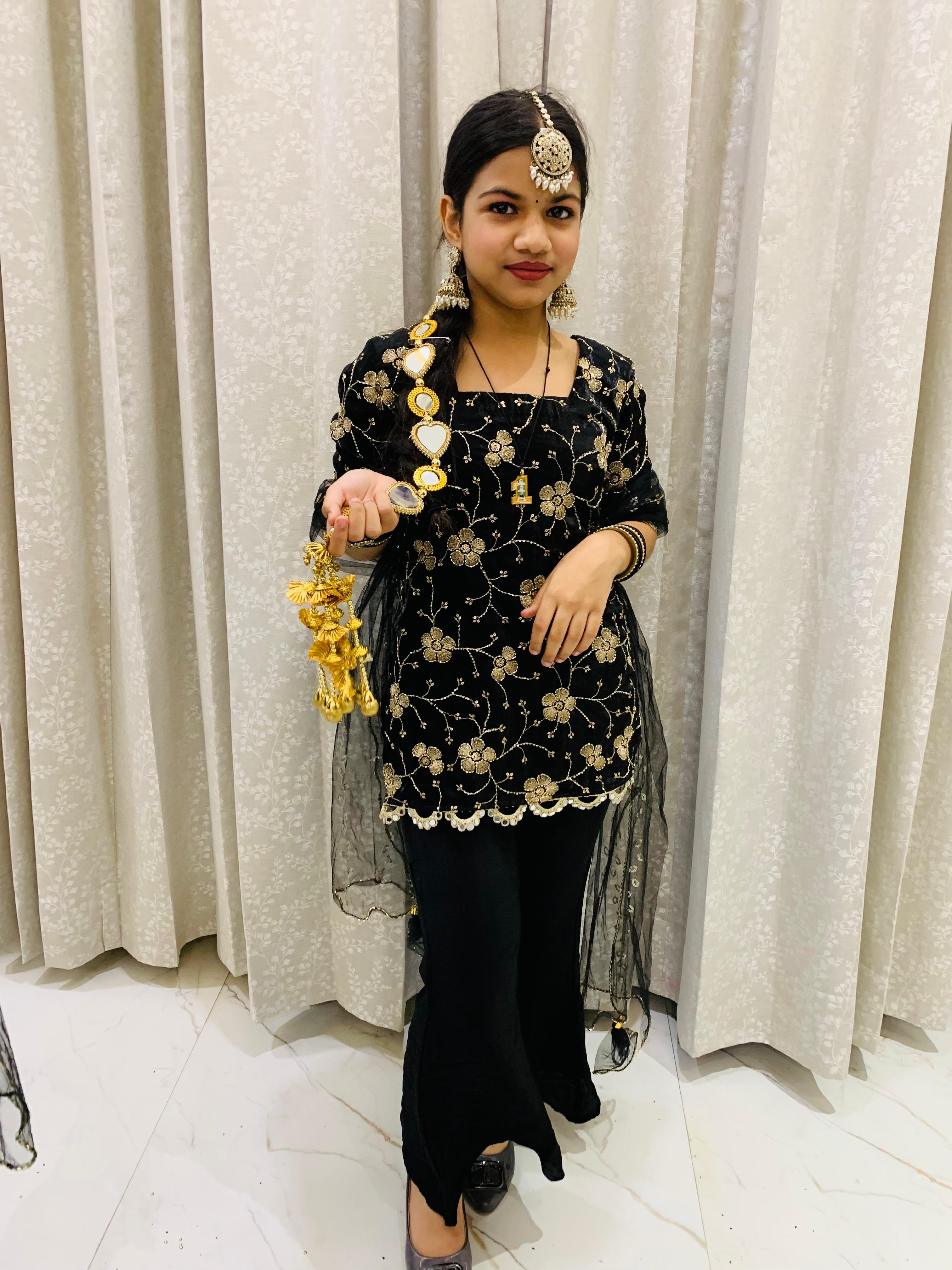 Tavisha - India's Talent Fight TV Reality Show Participant